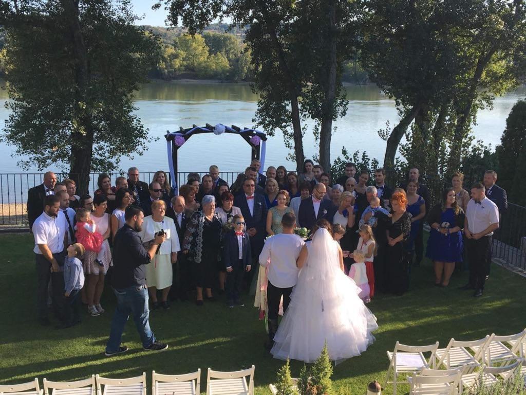 Mlyn Penzion & Wellness Radvan nad Dunajom Екстер'єр фото